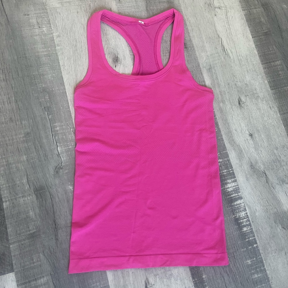 lululemon swiftly tech racerback tank top size 2 in sonic pink